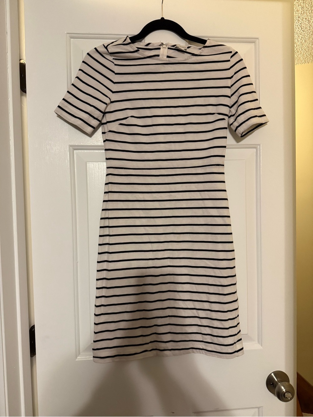 J. Crew Striped T-Shirt Dress XS White Black Cotton Mini Back Zip Flawed